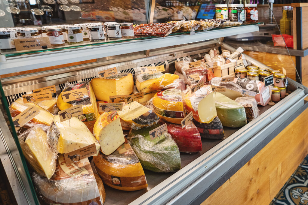 Pohoštění k vínu