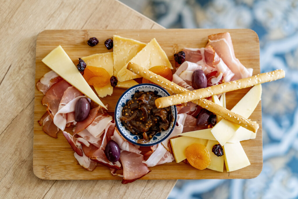 Pohoštění k vínu